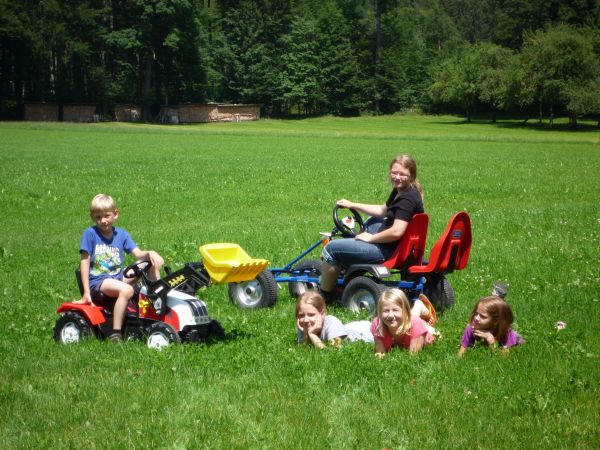 Spielende Kinder